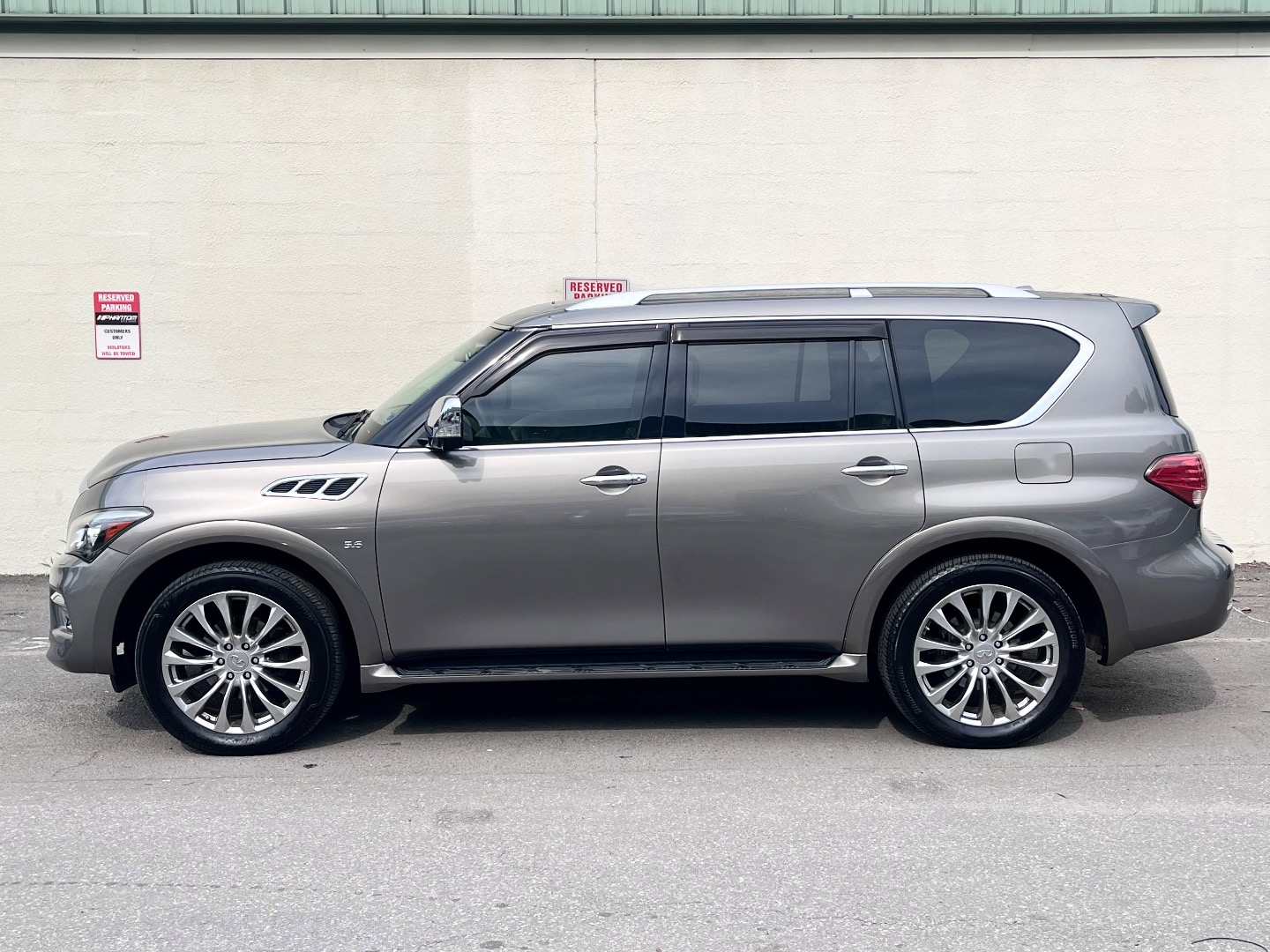 2016 INFINITI QX80 Base - Photo 5