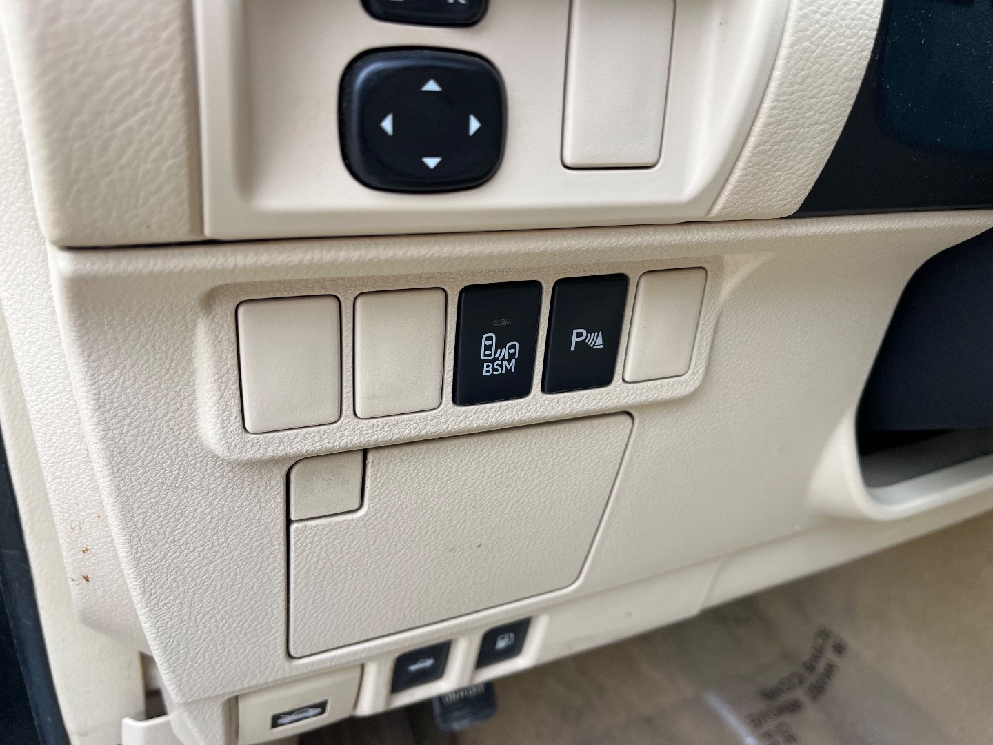 2013 Lexus ES 350 - Photo 19
