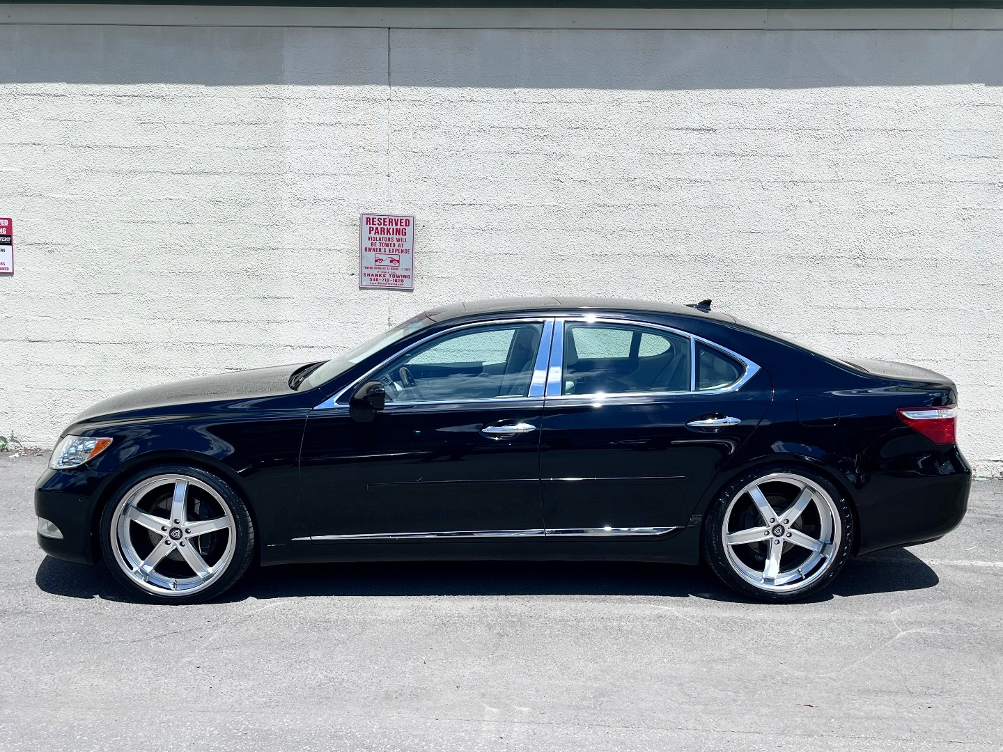 2007 Lexus LS Base - Photo 2