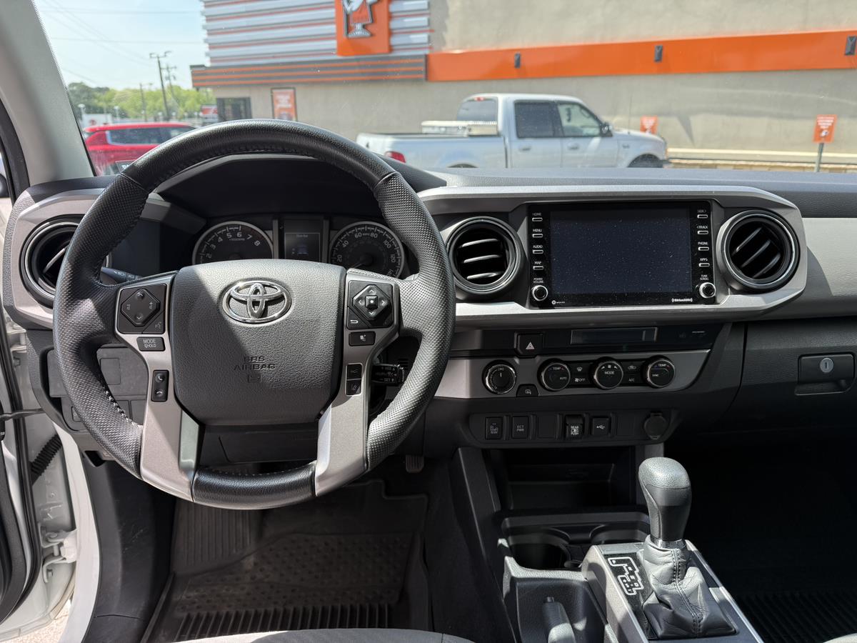 2022 Toyota Tacoma SR5 - Photo 12