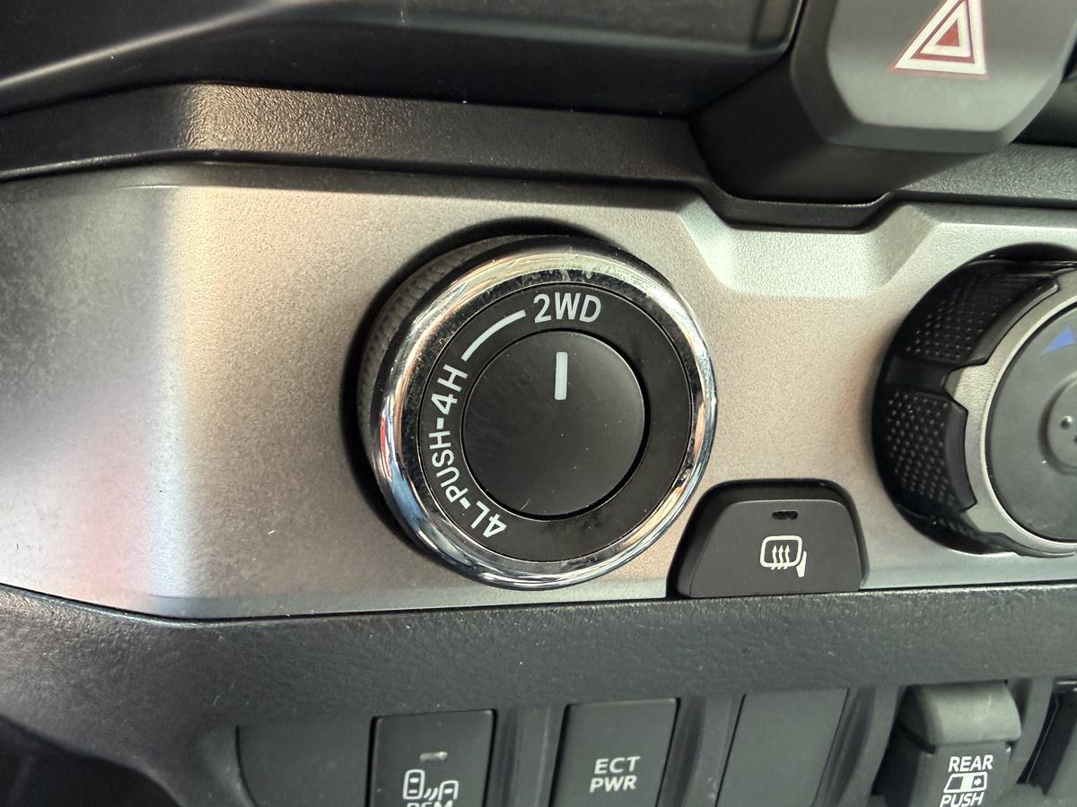 2022 Toyota Tacoma SR5 - Photo 16