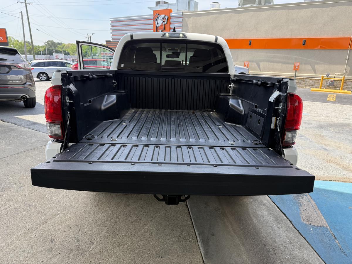 2022 Toyota Tacoma SR5 - Photo 19