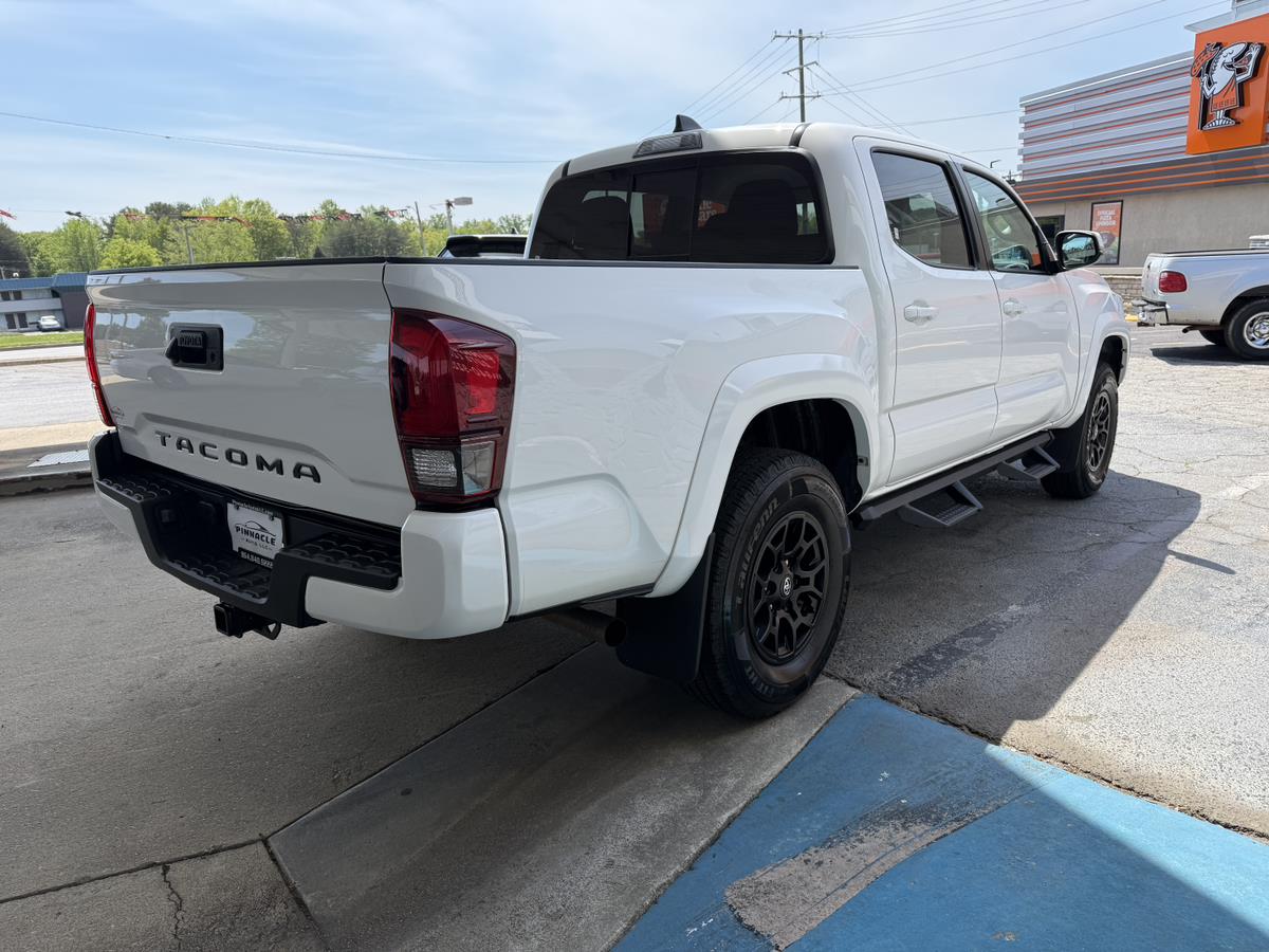2022 Toyota Tacoma SR5 - Photo 6