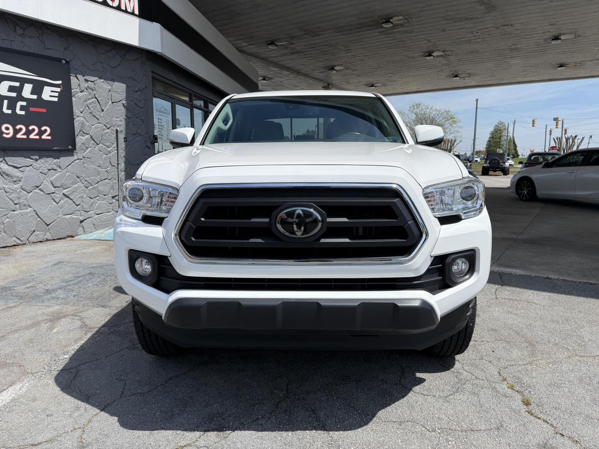 2022 Toyota Tacoma SR5 - Photo 9