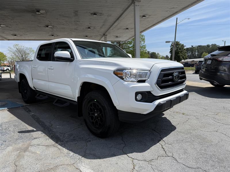 2022 Toyota Tacoma SR5 - Photo 25
