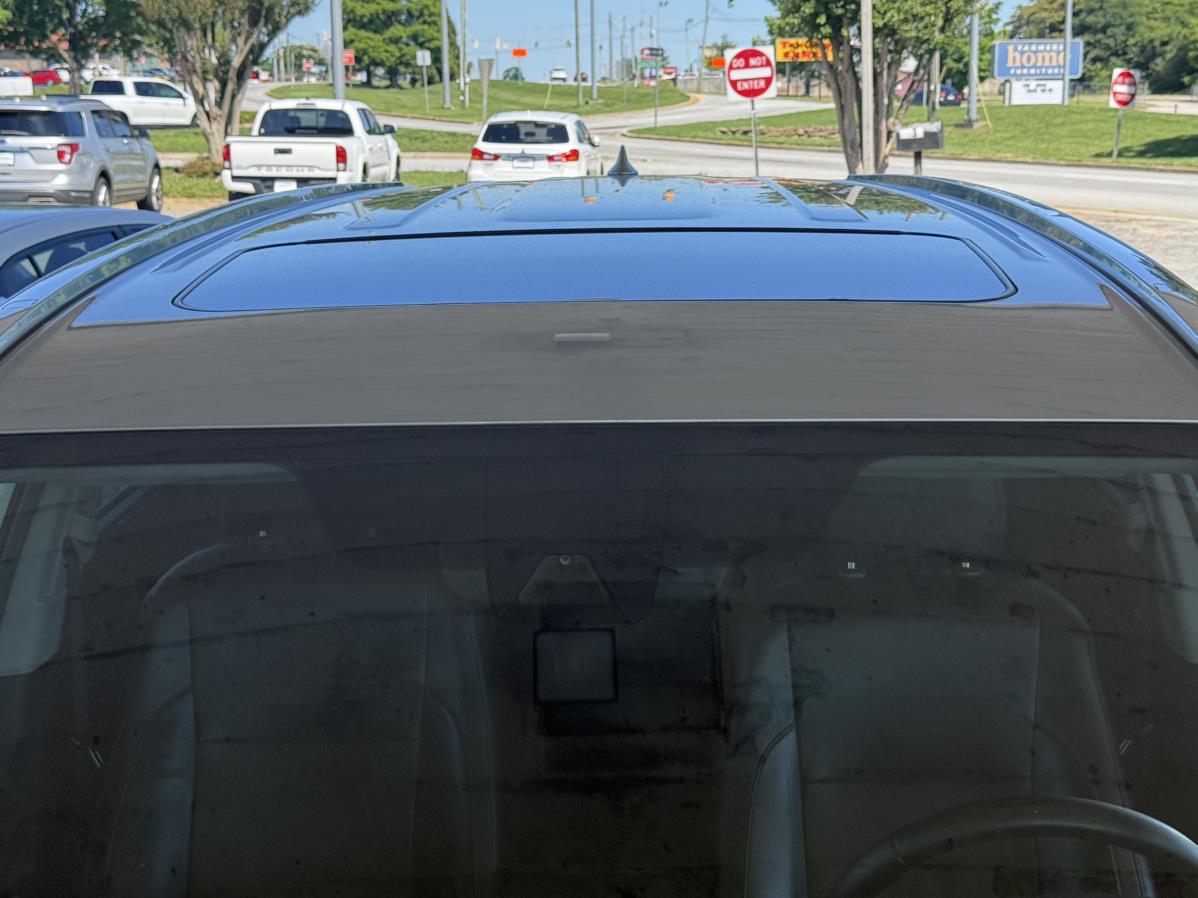 2019 Toyota Highlander XLE - Photo 12