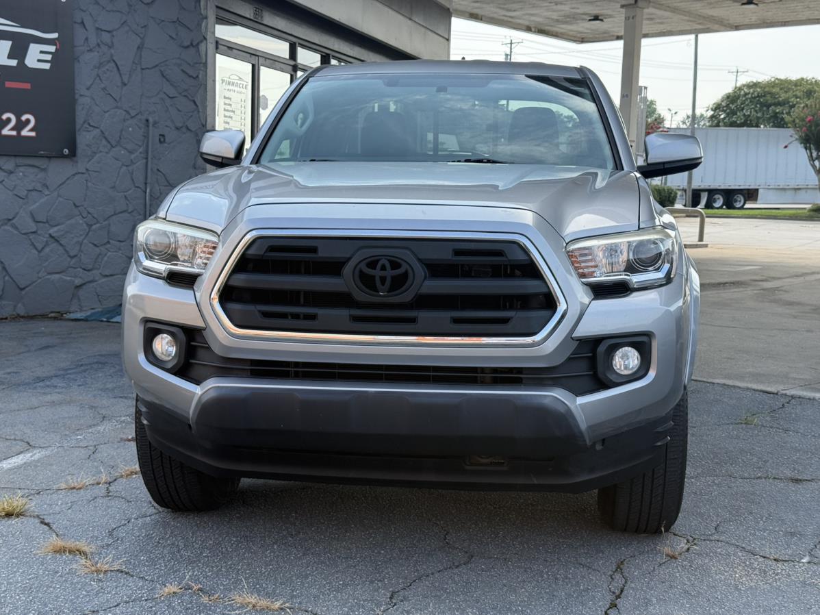 2017 Toyota Tacoma SR5 - Photo 3