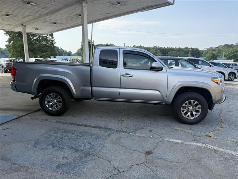 2017 Toyota Tacoma SR5 - Photo 21