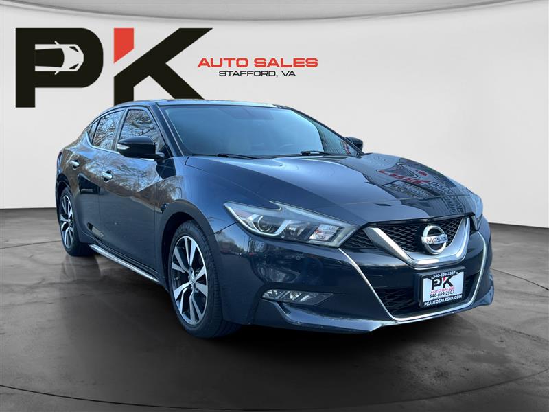 Gray 2017 Nissan Maxima Sedan Front-Wheel Drive Automatic