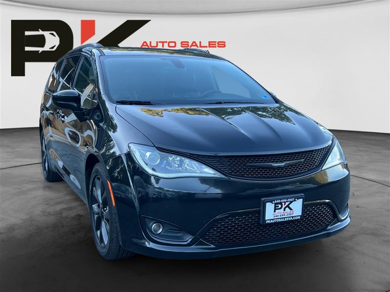2018 Chrysler Pacifica Touring L Plus