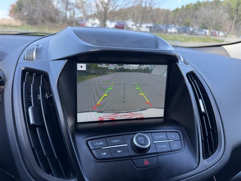 2019 Ford Escape SE - Photo 12