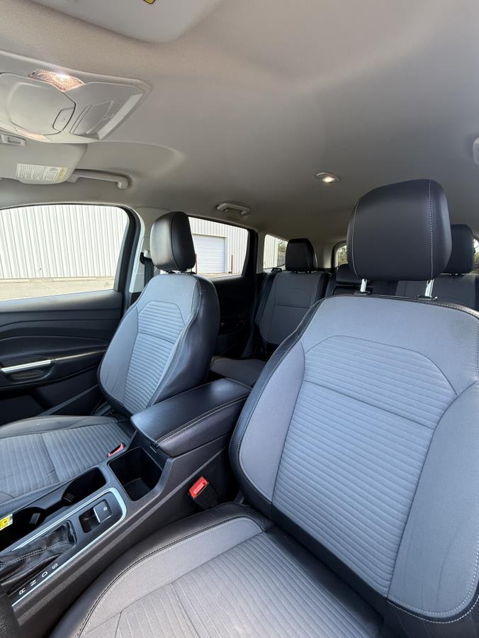2019 Ford Escape SE - Photo 13