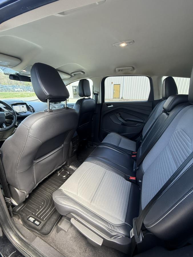 2019 Ford Escape SE - Photo 18