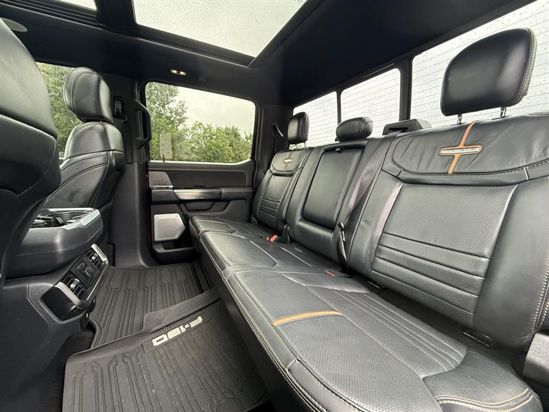 2021 Ford F-150 Platinum - Photo 19