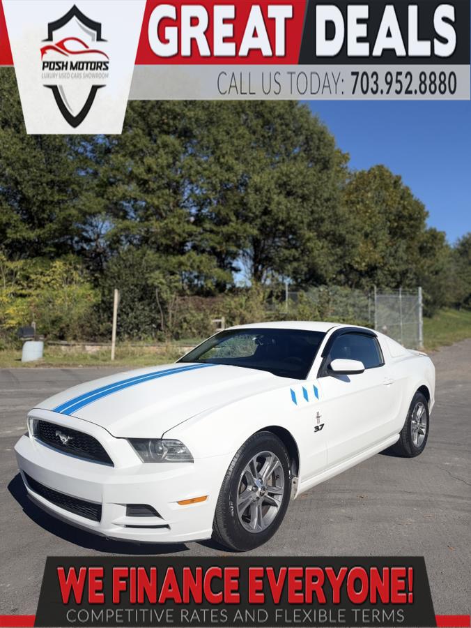 Oxford White 2014 Ford Mustang Coupe Rear-Wheel Drive Automatic