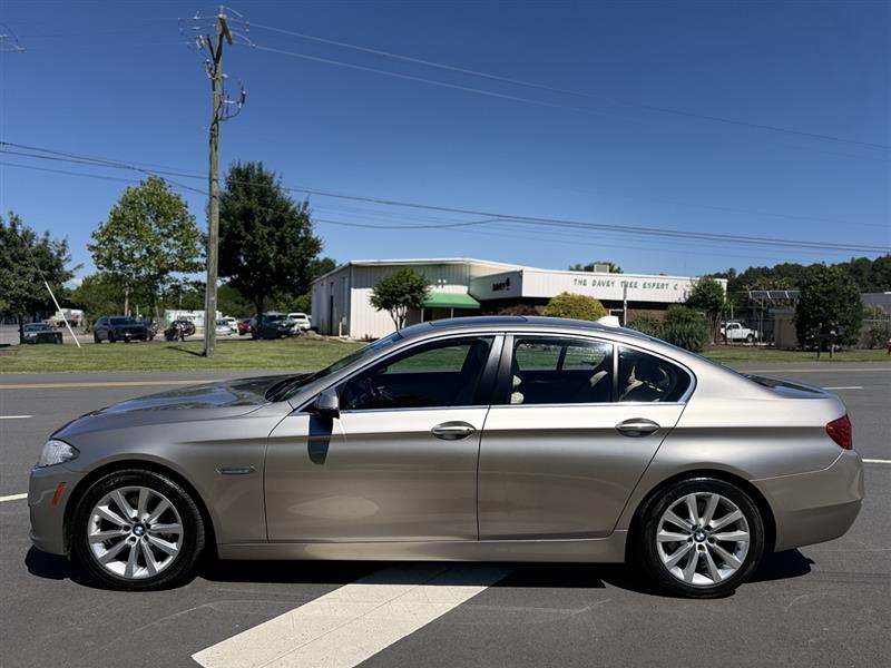 2016 BMW 5 Series 535i - Photo 8