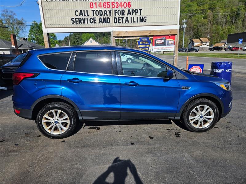 2019 Ford Escape SE - Photo 6