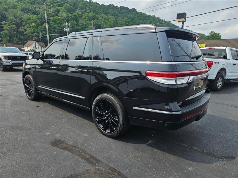 2022 Lincoln Navigator Reserve L - Photo 4
