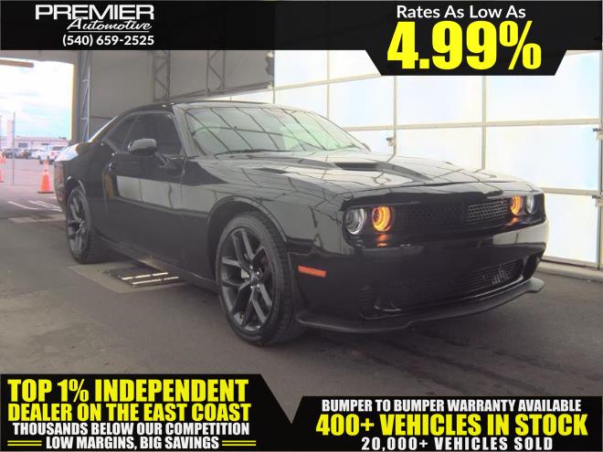 2023 Dodge Challenger SXT Auto's photo