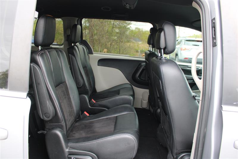 2020 Dodge Grand Caravan SXT - Photo 12