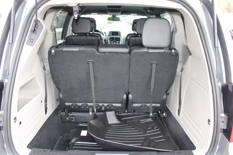 2020 Dodge Grand Caravan SXT - Photo 14