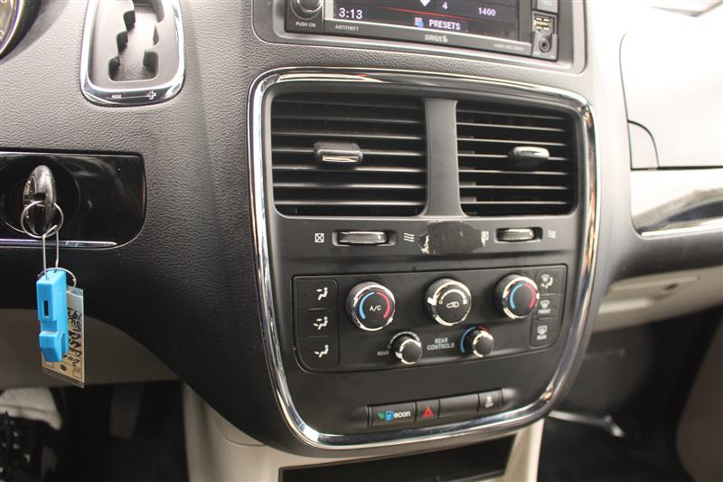 2020 Dodge Grand Caravan SXT - Photo 21