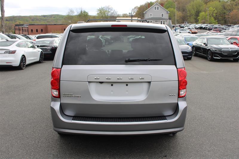2020 Dodge Grand Caravan SXT - Photo 7