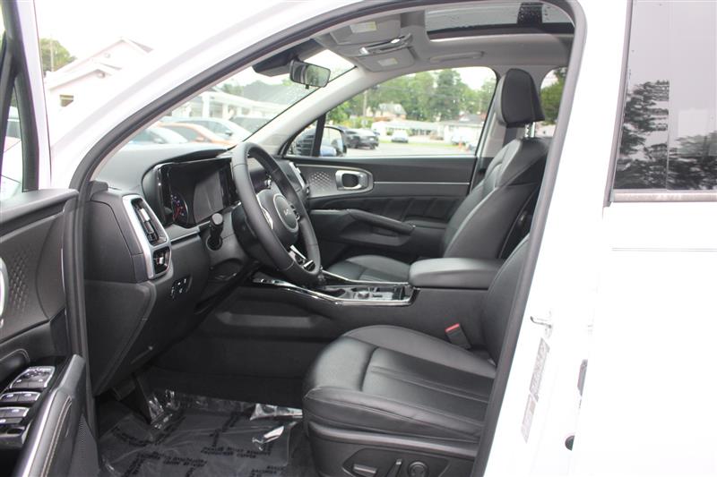2022 Kia Sorento SX - Photo 10