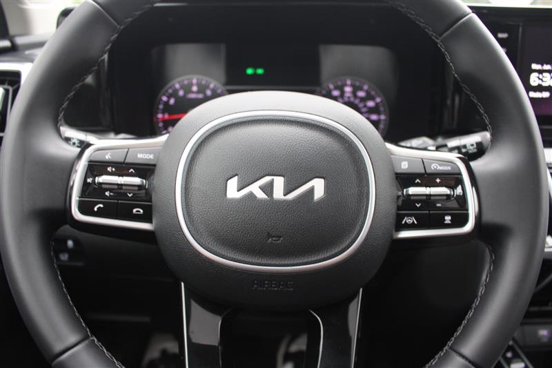 2022 Kia Sorento SX - Photo 16