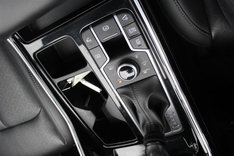 2022 Kia Sorento SX - Photo 21