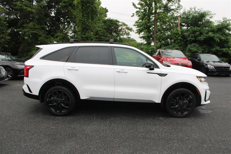 2022 Kia Sorento SX - Photo 8