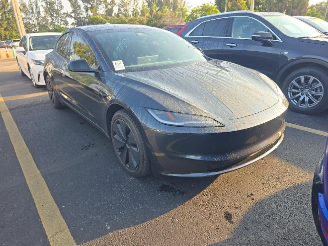 2025 Tesla Model 3