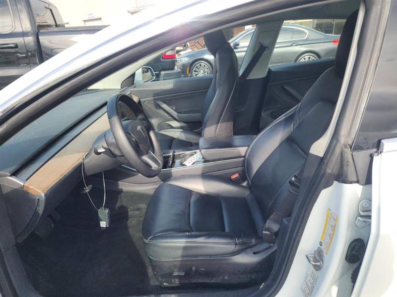 2020 Tesla Model 3 Base - Photo 3