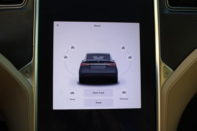 2016 Tesla Model X 75D - Photo 16