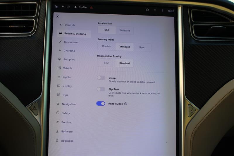 2016 Tesla Model X 75D - Photo 17