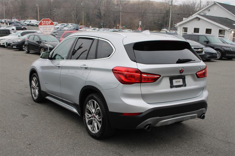 2016 BMW X1 28i - Photo 5
