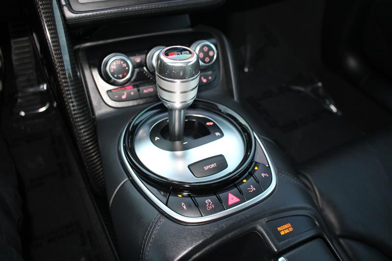 2014 Audi R8 Base - Photo 22