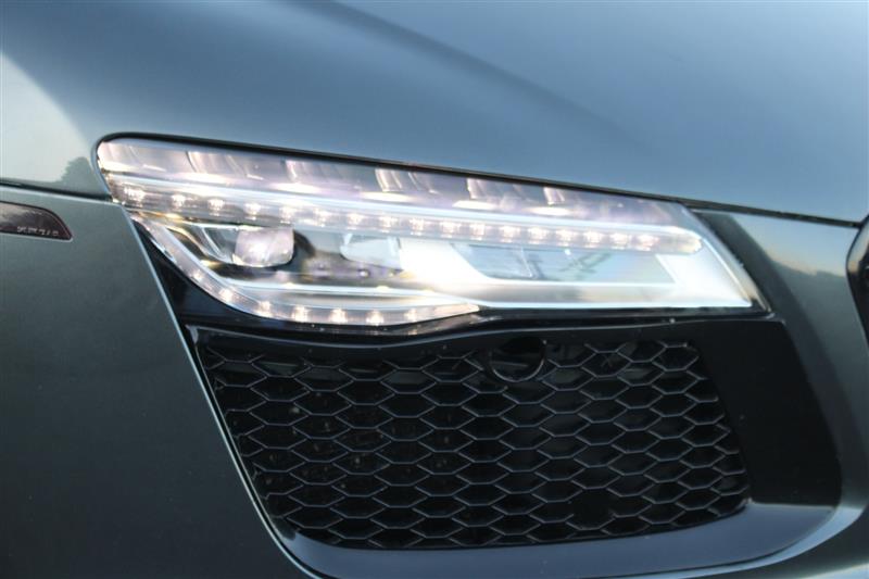 2014 Audi R8 Base - Photo 26
