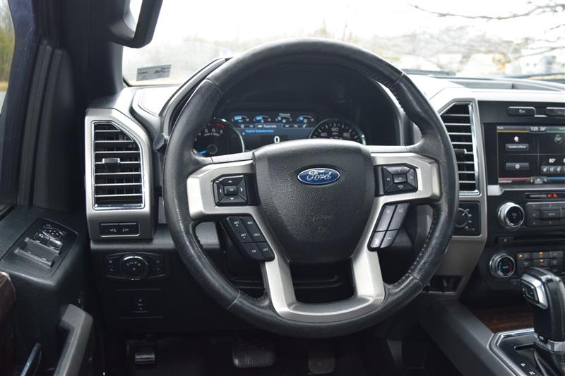 2015 Ford F-150 Platinum - Photo 20