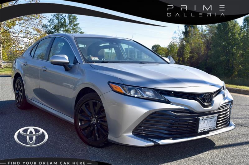 Celestial Silver Metallic 2020 Toyota Camry Sedan Front-Wheel Drive Automatic