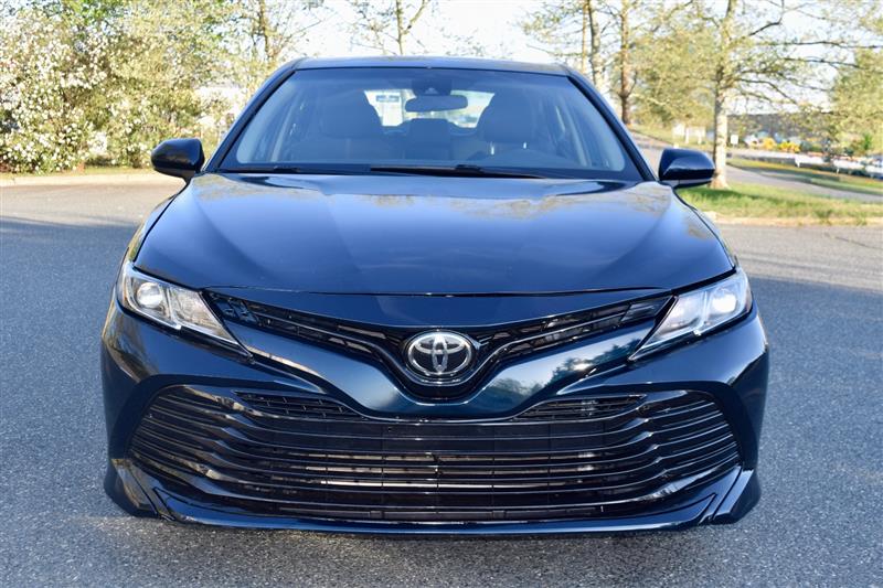 2020 Toyota Camry LE - Photo 2