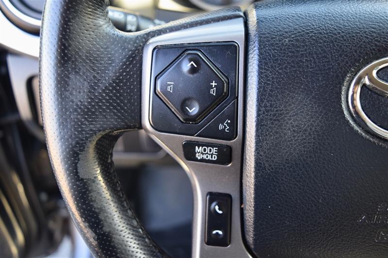 2016 Toyota Tacoma SR5 - Photo 17
