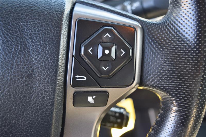 2016 Toyota Tacoma SR5 - Photo 19