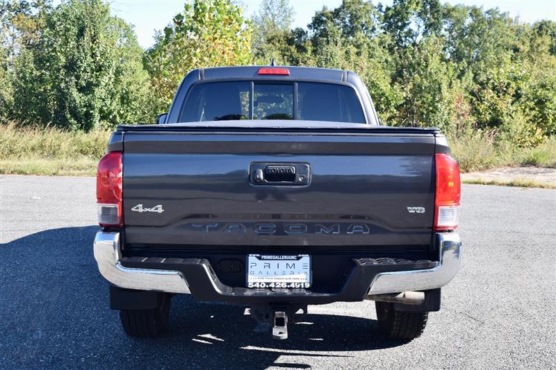 2016 Toyota Tacoma SR5 - Photo 5