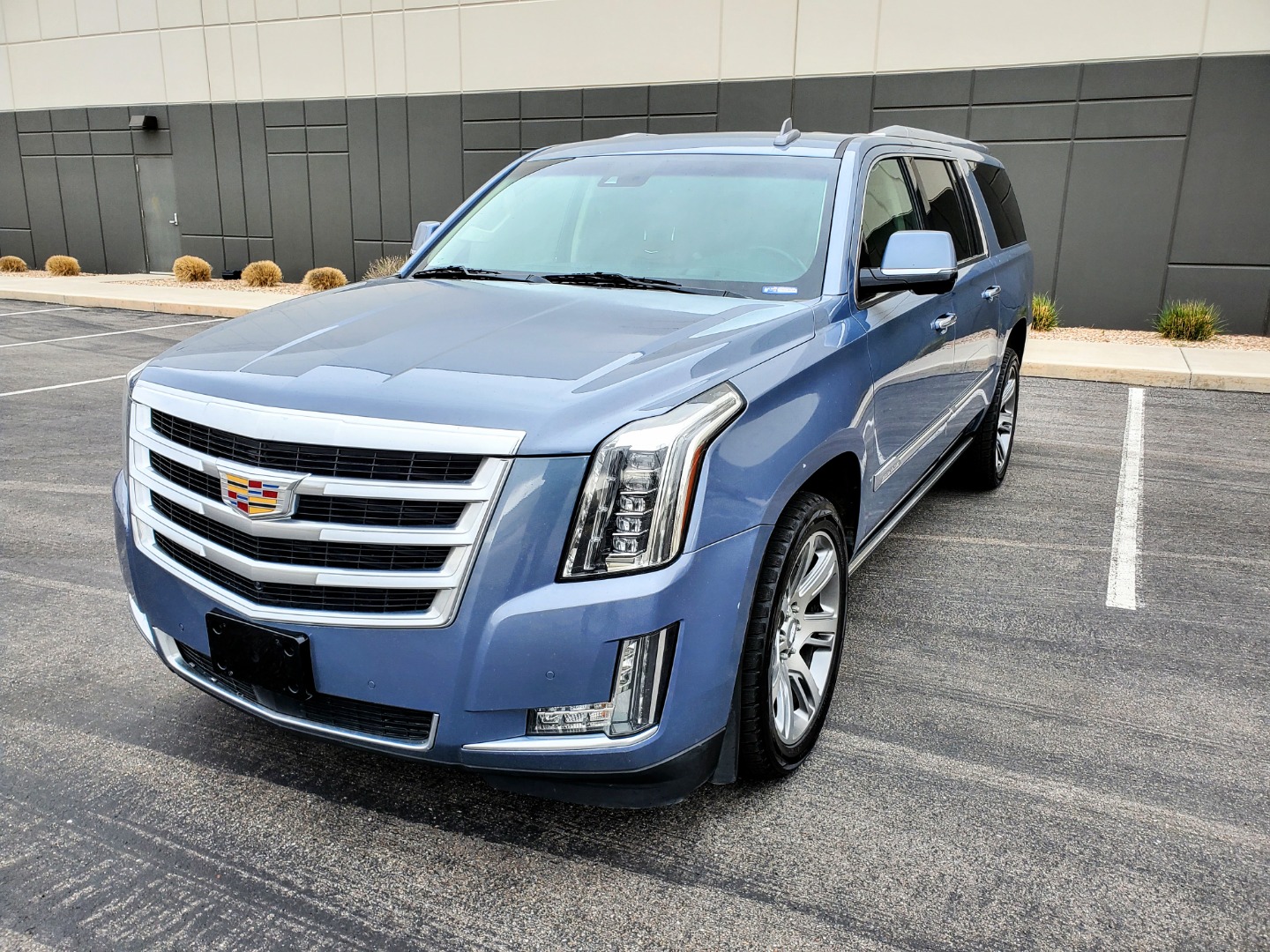 2015 Cadillac Escalade ESV AWD Premium's photo