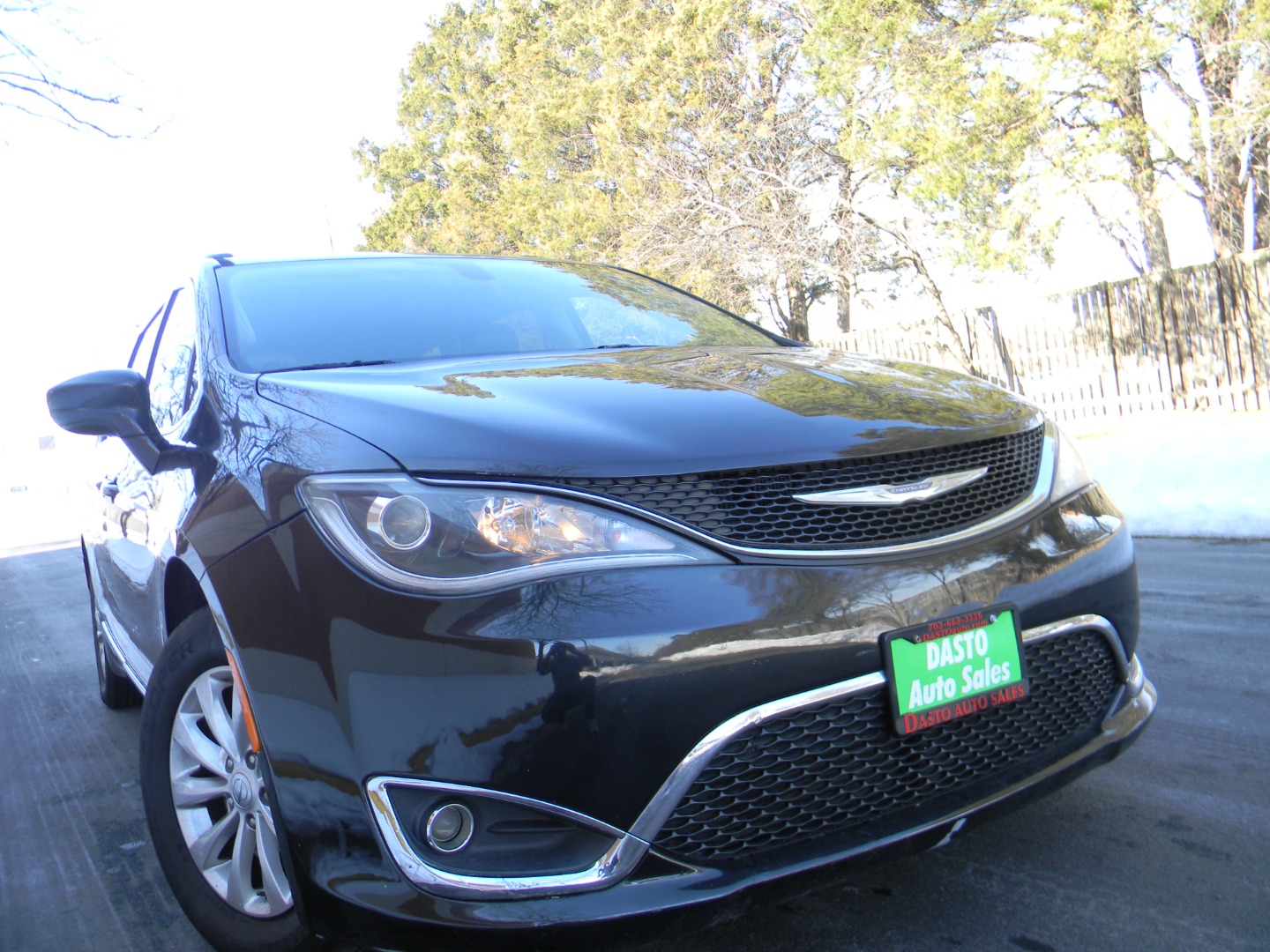 2017 Chrysler Pacifica Touring-L - Photo 2