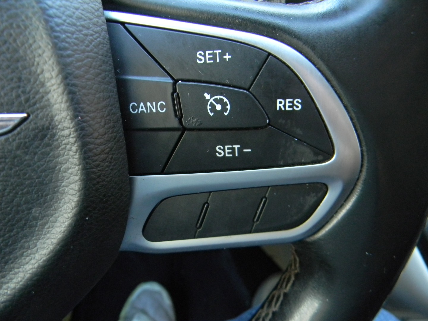 2017 Chrysler Pacifica Touring-L - Photo 32