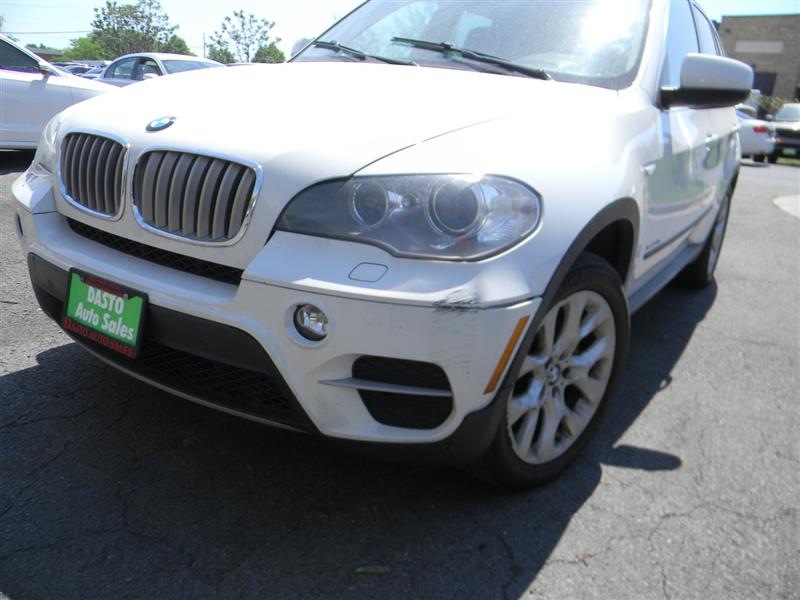 Alpine White 2013 BMW X5 xDrive35i AWD SUV / Crossover All-Wheel Drive Automatic
