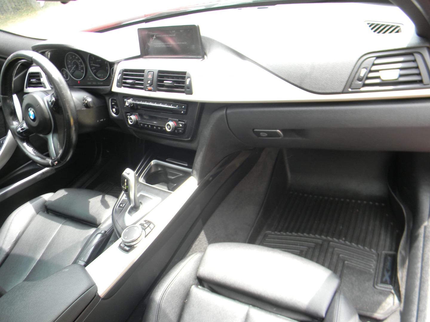 2015 BMW 3 Series 320i - Photo 18