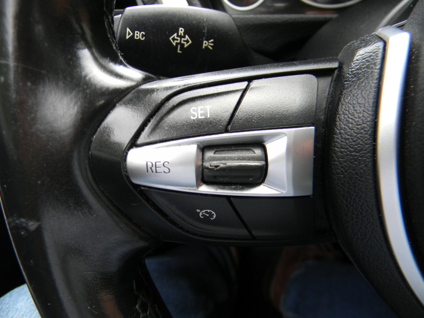 2015 BMW 3 Series 320i - Photo 28